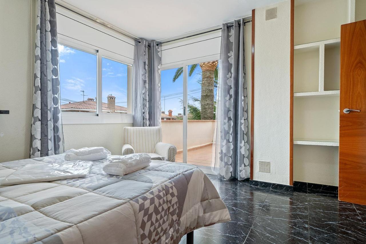 Global María Villa Cambrils Exterior foto